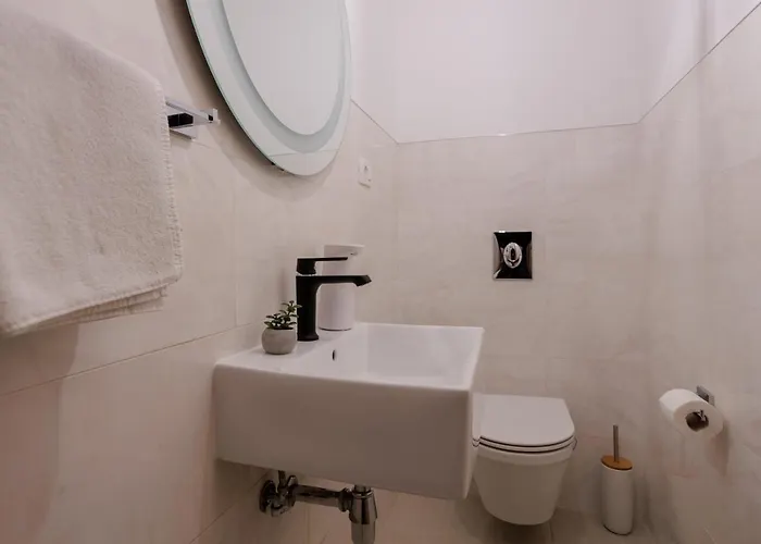 Sunluxvilla ,heated Pool, Jacuzzi, Ir Sauna - Self Check In Kaštela