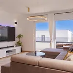 Sunluxvilla ,heated Pool, Jacuzzi, Ir Sauna - Self Check In