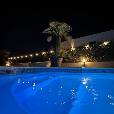 Sunluxvilla ,heated Pool, Ir Sauna Appartamento Kaštela