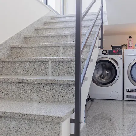 Sunluxvilla ,heated Pool, Ir Sauna Appartamento